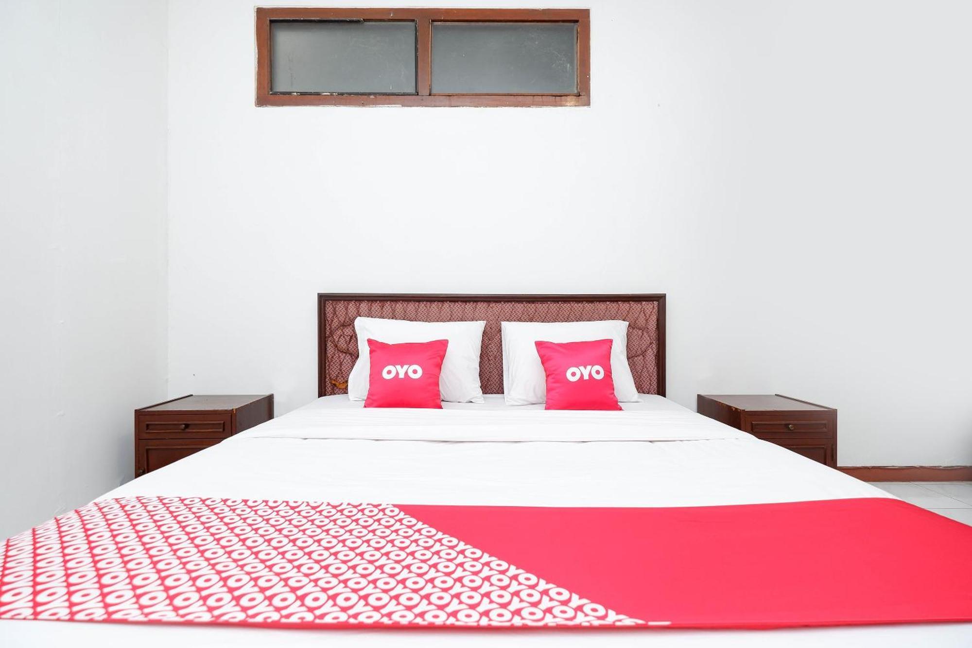 OYO 1644 Hotel Griya Kencana Solo Dış mekan fotoğraf